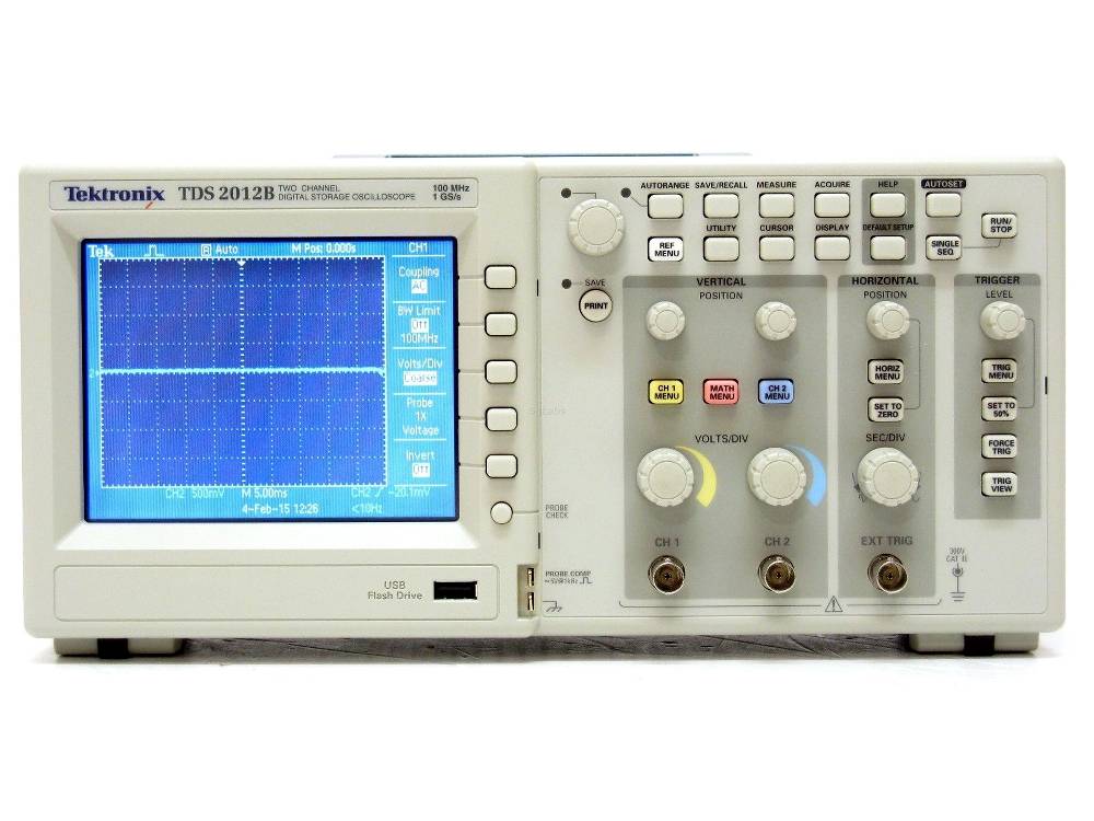 Прибор москва. Tektronix TDS 2012. Осциллограф tds2012. Осциллограф цифровой TDS 2012 В. Тектроникс осциллограф.